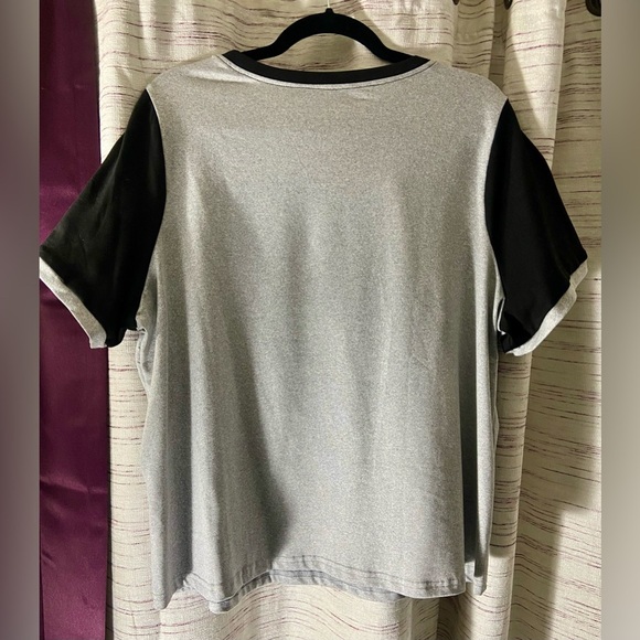 SHEIN Curve 1X Lace Embellished Short Sleeve Tee - Picture 6 of 6